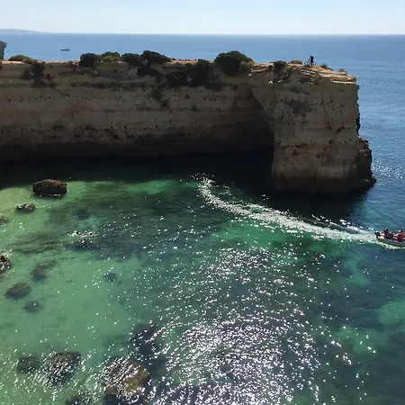 فيلة Sitio Da Marinha